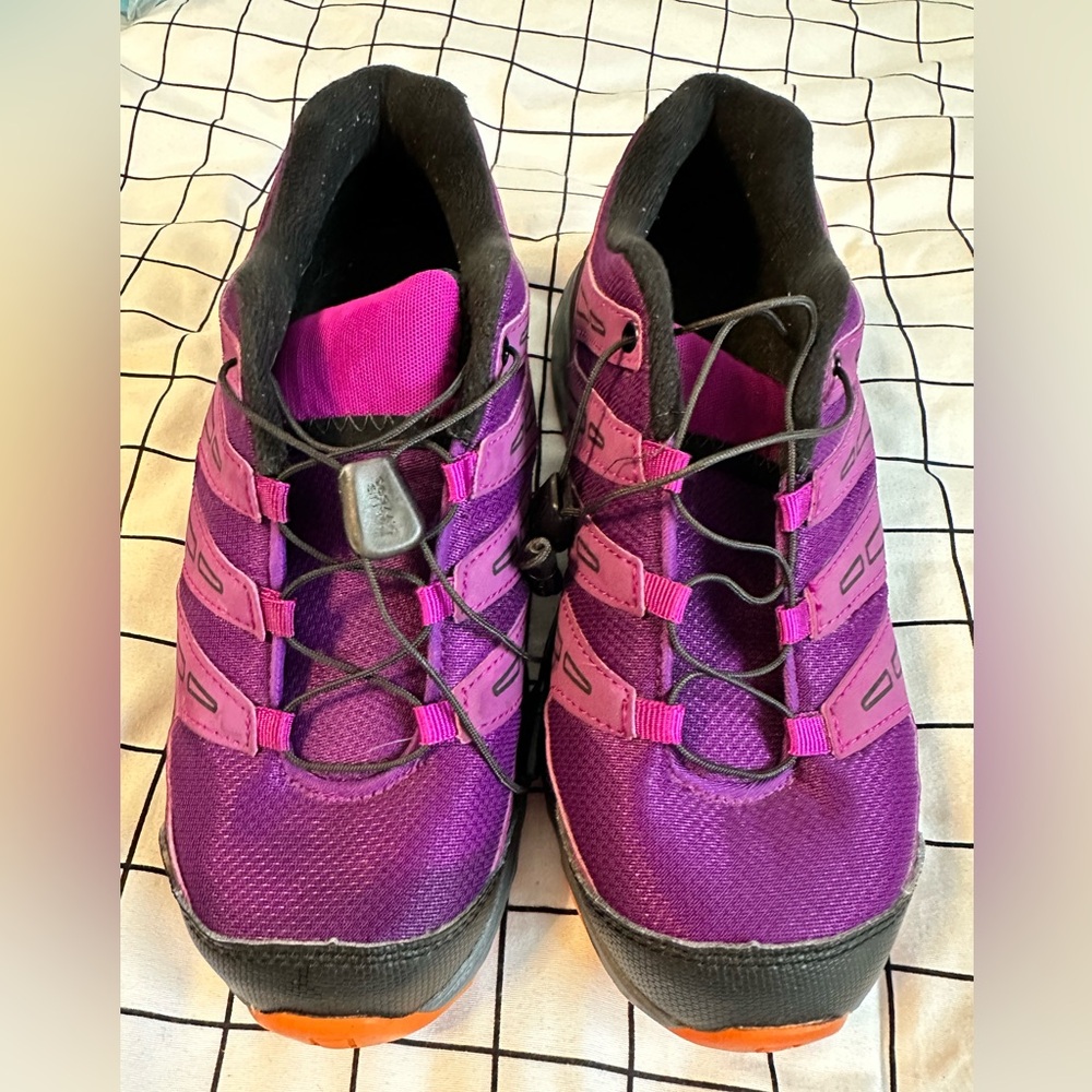 Salomon Synapse Purple hiking shoes